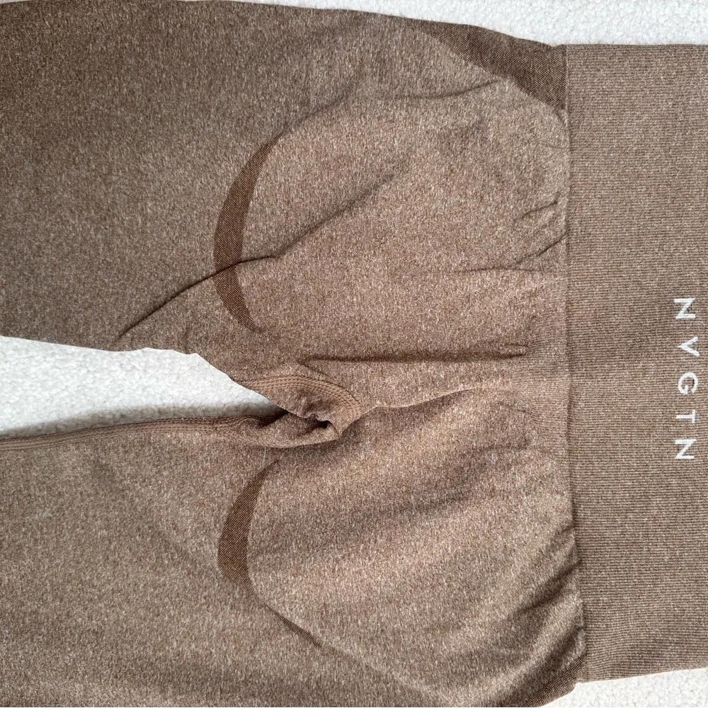Mocha Contour Seamless Leggings - Picture 3 of 3